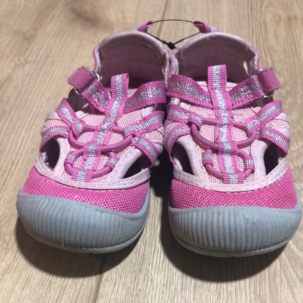 OhsKosh b’gosh washable  Kids Pink Sandals